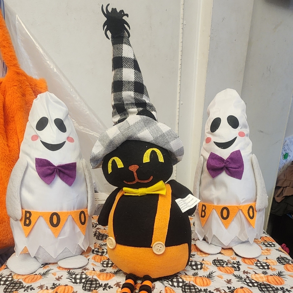 Halloween shelf sitters - Picture 2 of 3